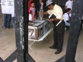 Votando en la colonia Doctores, México DF, 2006
